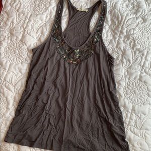 Lush sleeveless tunic sequined